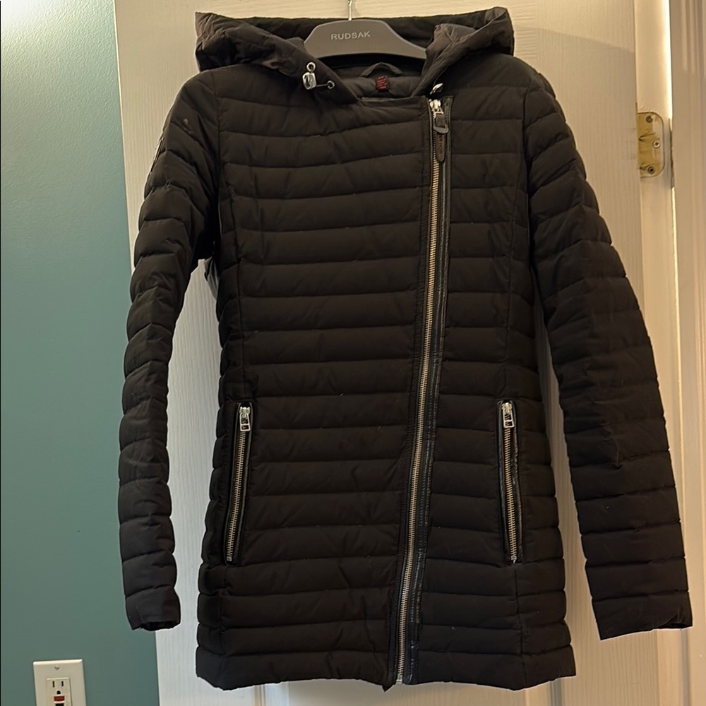Atelier Noir Black Quilted Hooded Jacket with leather trim​